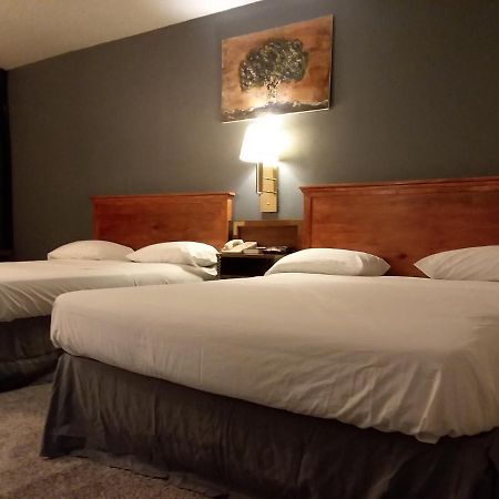 Americas Best Value Inn Ларамі Екстер'єр фото