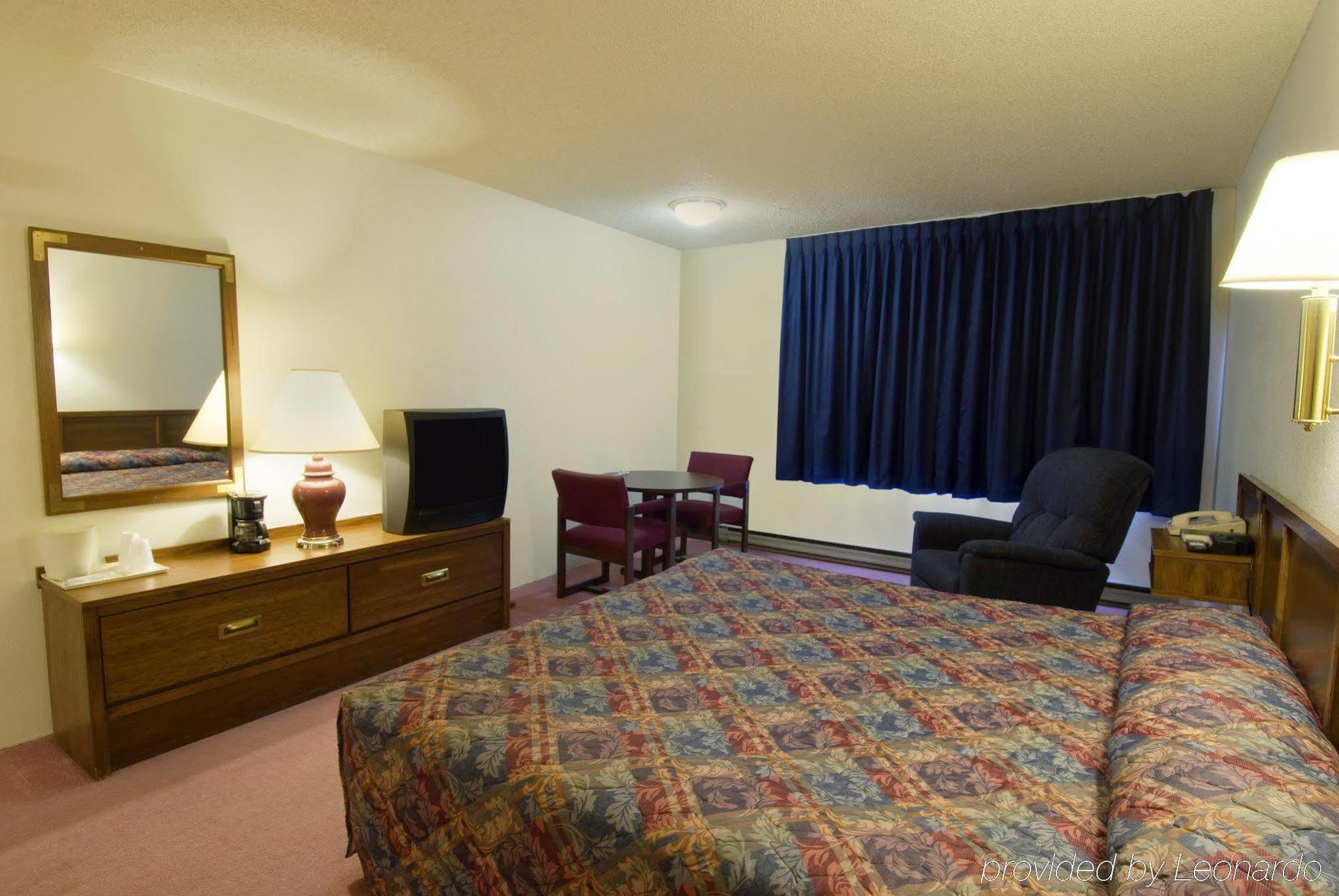 Americas Best Value Inn Ларамі Номер фото